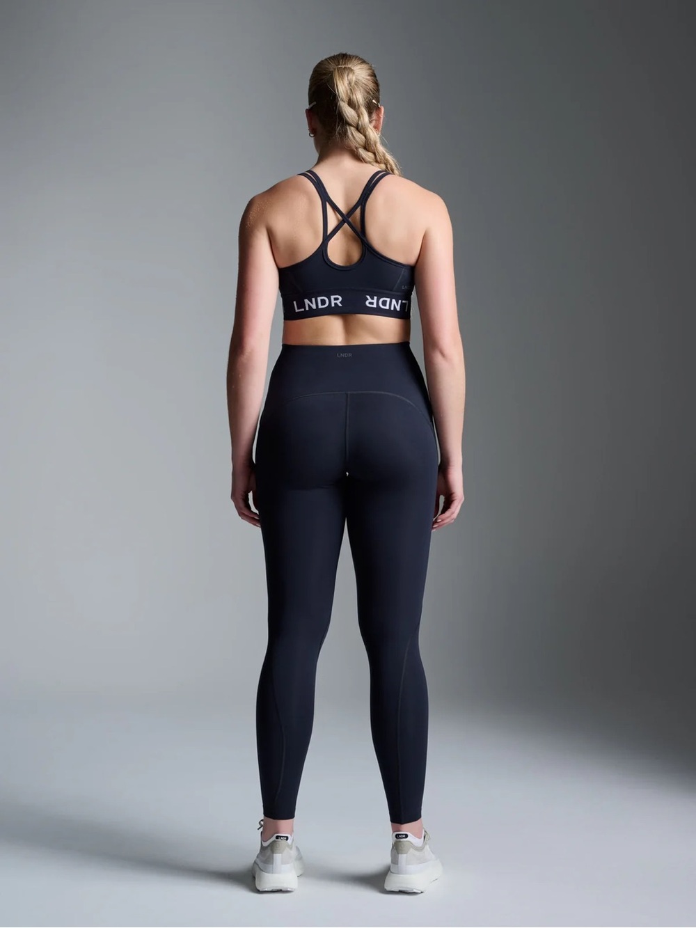 LNDR Lightspeed Leggings Navy Blue Size Medium